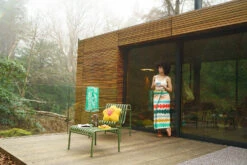 Donna Wilson Mixed Fizz XL Sheet Towel -Donna Wilson Store MixedFizzBathSheet BirdsandBees BloomCushionYellow S1 SS25 Heks LoRes b9cb7319 129c 461a b168 fe0c4596ede2